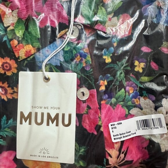 Show Me Your Mumu Smith Button Down in Midnight Botanical Floral - Picture 5 of 6